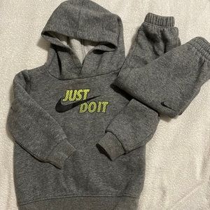 Nike set